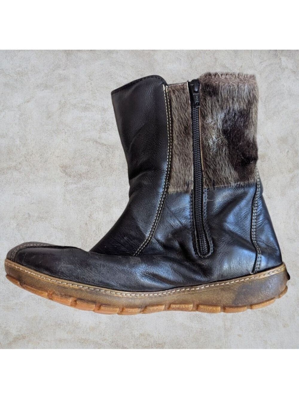 BILODEAU | Leather Winter Ankle Boots With Seal Fur Trim Size 9.5 - Picture 3 of 13
